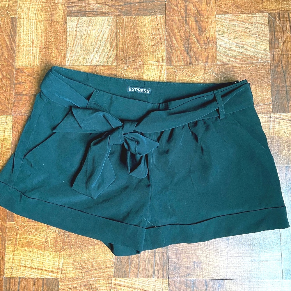 Express Shorts with Front Bow Tie